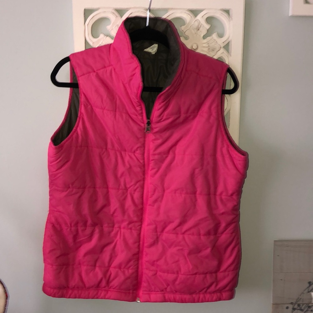 •Pink Vest•